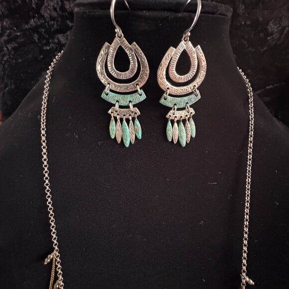 Silpada Earrings - Picture 5 of 5